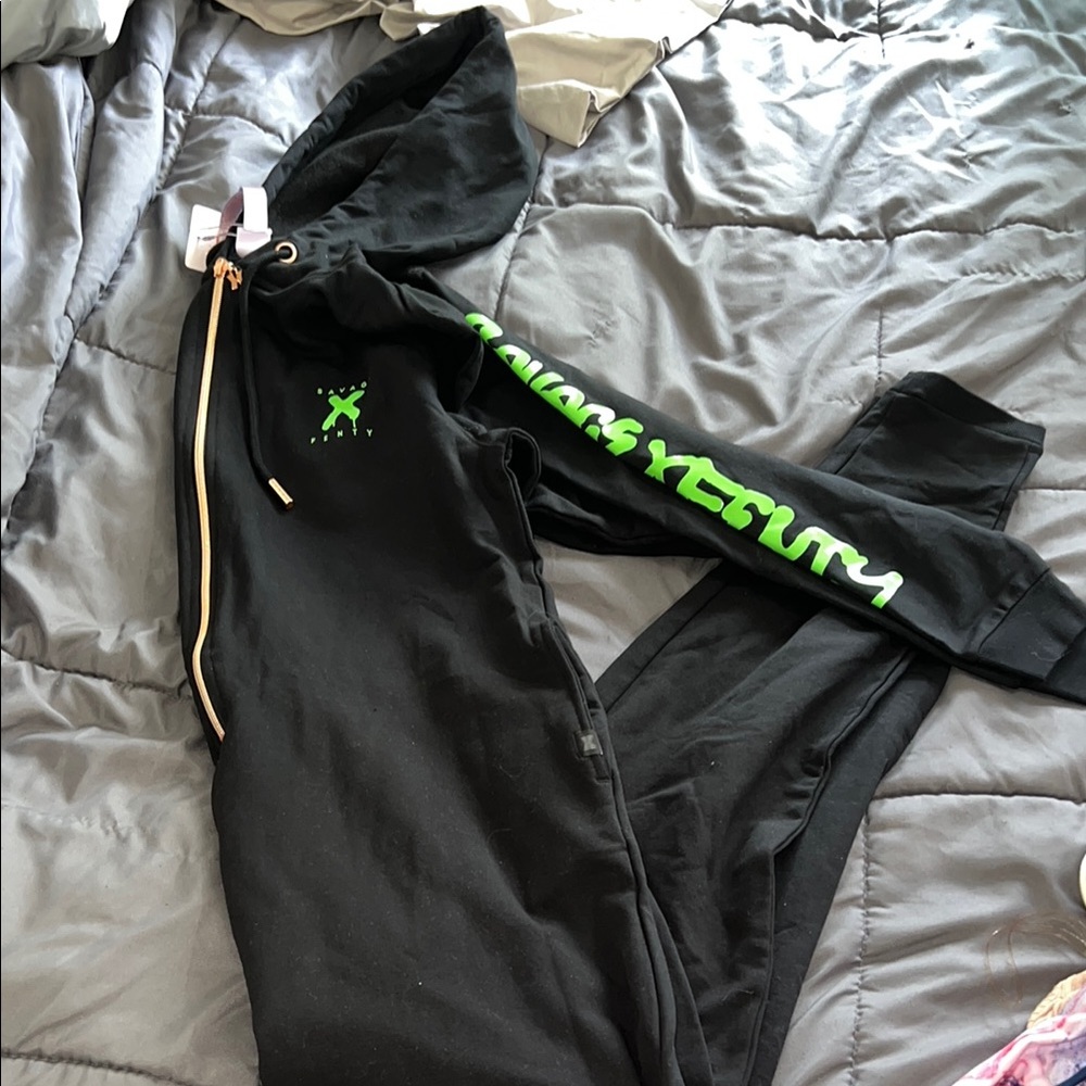 Savage X Fenty Black and Green Pajama Set